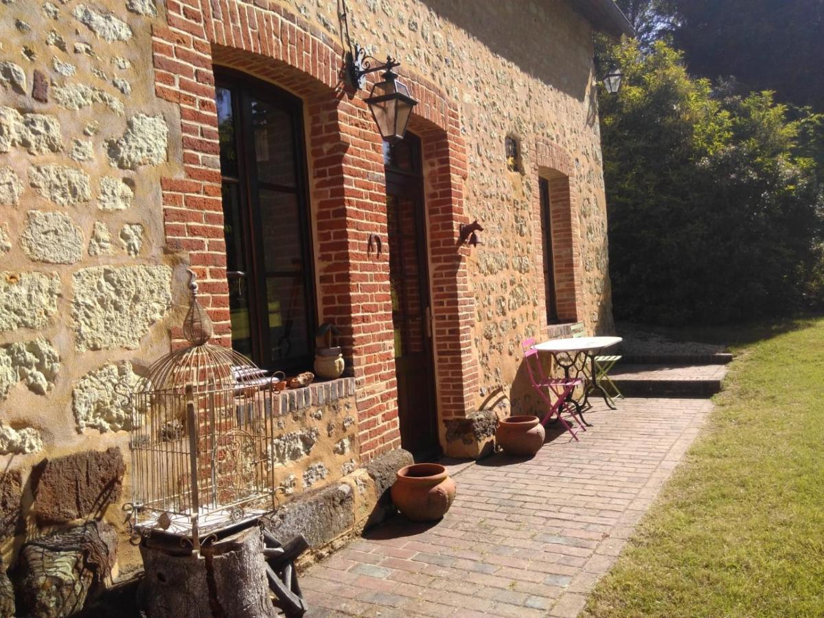 Gite Ligerie Saint-Martin-des-Pezerits Buitenkant foto